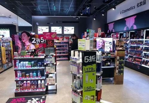 屈臣氏深陷负面舆论，跌落美妆零售业C位非偶然——兼论房地产业的影响